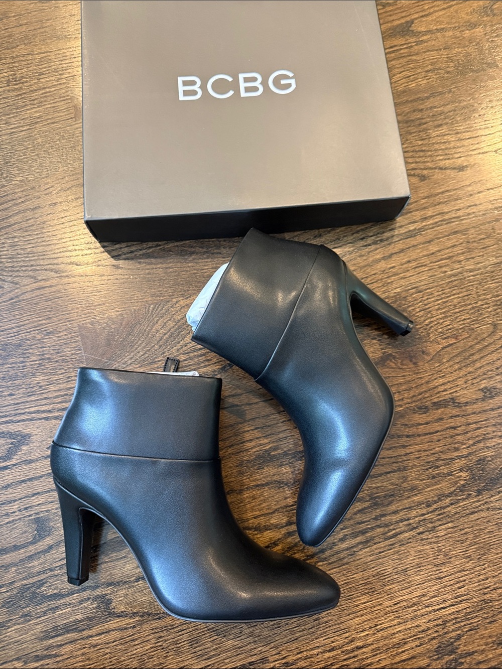 BCBG Black Leather Ankle Booties with Sleek Stiletto Heel size 9